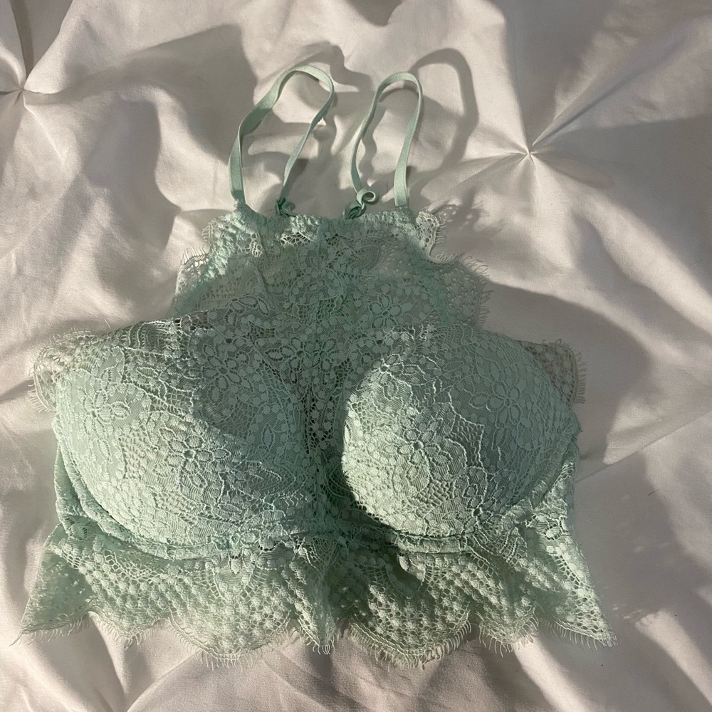 VS lace bralette
